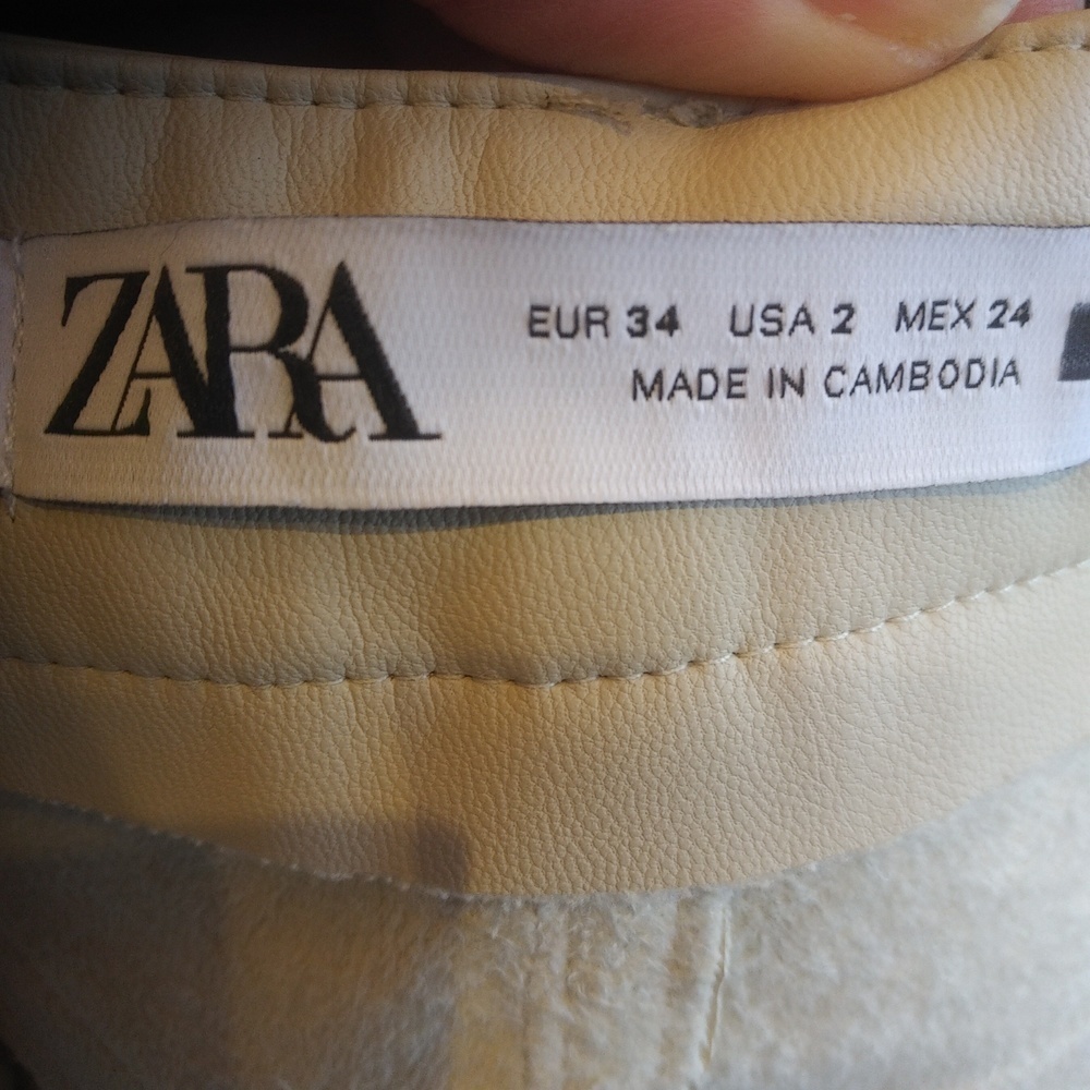 NWOT ZARA Ecru faux leather Mid Rise Straight Leg Pants Size 2 - Picture 14 of 15